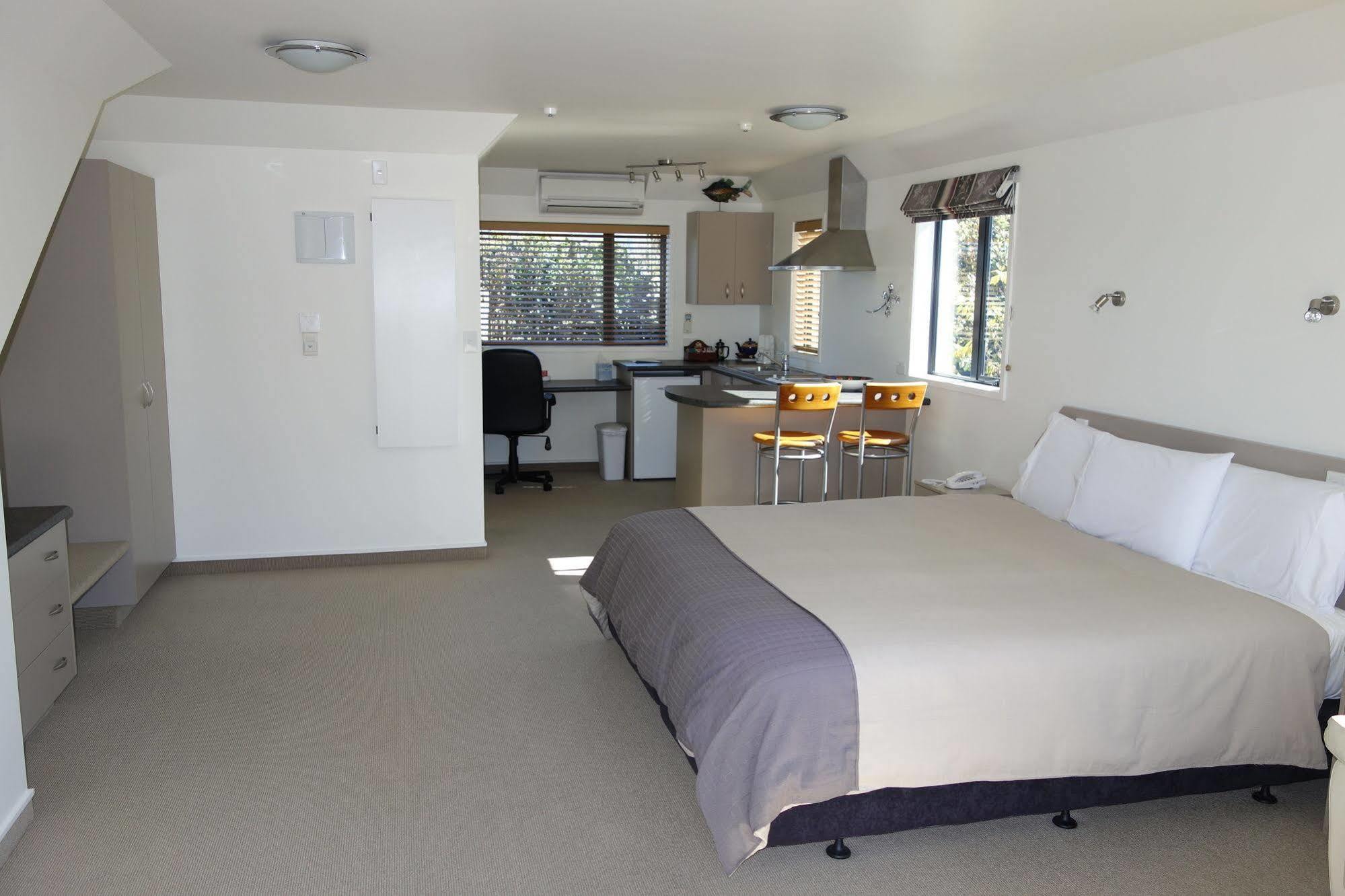 Avalon Manor Motel Motueka Ngoại thất bức ảnh